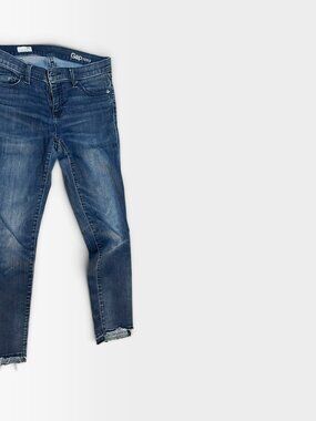 Gap 1969 Womens Girlfriend Jeans 26R Dark Wash Frayed Hem